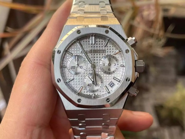 APS공장 오데마피게 로열오크 크로노그래프 실버 다이얼 스틸 SS 브레이슬릿 41mm 26240ST